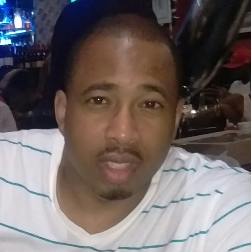 Keith Reed Photo 32