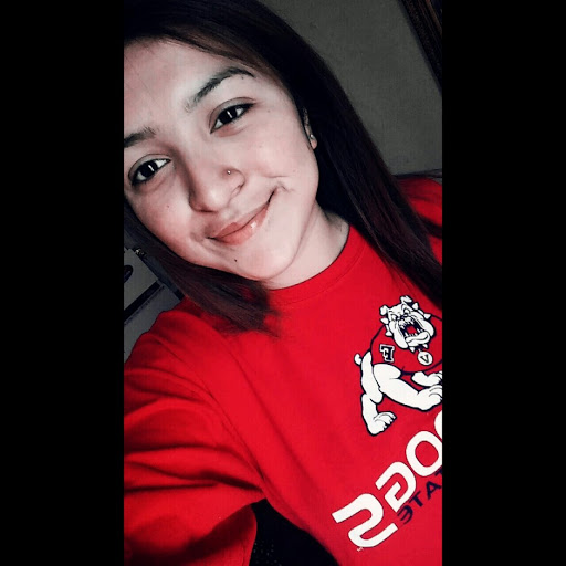 Josie Vargas Photo 31