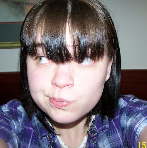 Jennifer Wakefield Photo 34