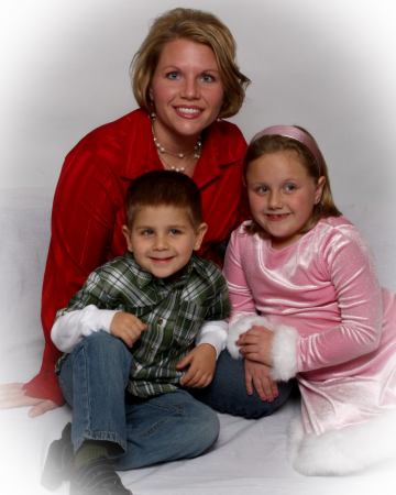 Jennifer Caldwell Photo 7
