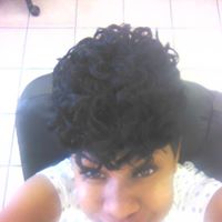 Pamela Thomas Photo 30