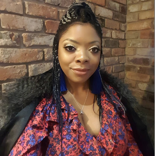 Dionne Anderson Photo 36