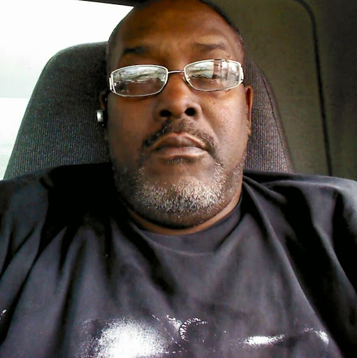 Raymond Ford Photo 48