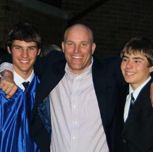Wayne Robbins Photo 11