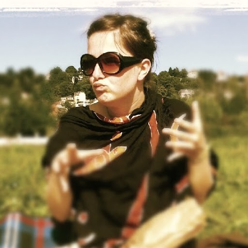 Elisa Meyer Photo 4