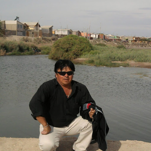 Ramon Salinas Photo 9