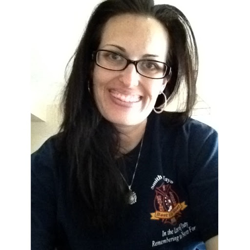 Amber Hensley Photo 14