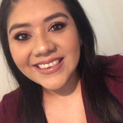 Regina Gutierrez Photo 15