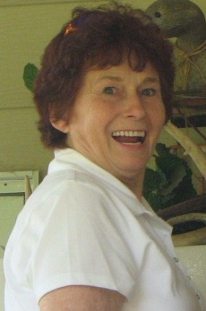 Betty Taylor Photo 14