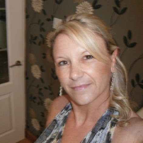 Tracy Davies Photo 34