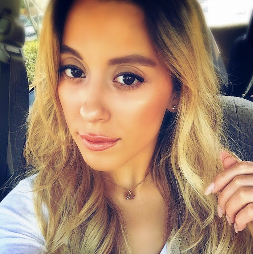Kristina Reyes Photo 13