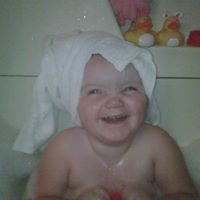Julia Magee Photo 12