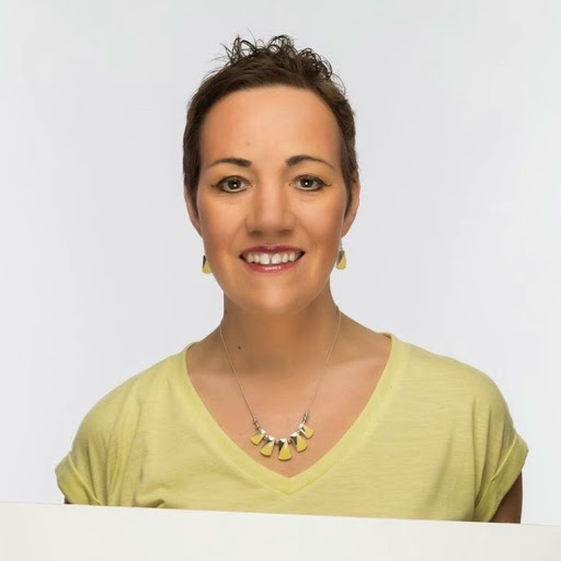 Suzanne Davies Photo 18