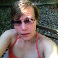 Debbie Ventura Photo 14