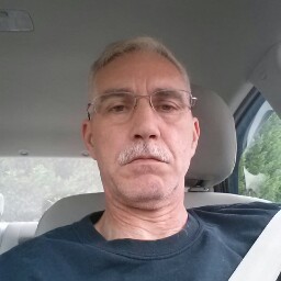 Raymond Graves Photo 9