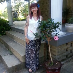 Carol Webb Photo 26
