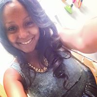 Brittney Hooper Photo 7