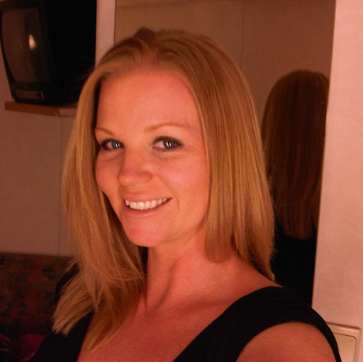 Angela Yarbrough Photo 27