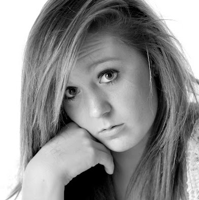 Sarah Crouch Photo 31