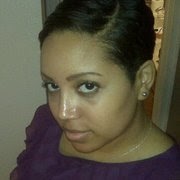 April Sellars Photo 26