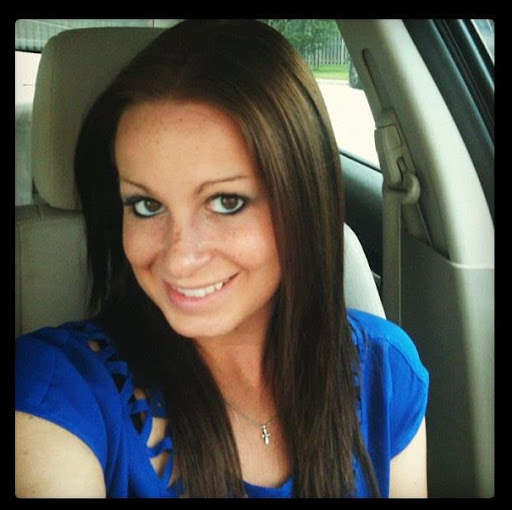 Deanna Tyler Photo 32