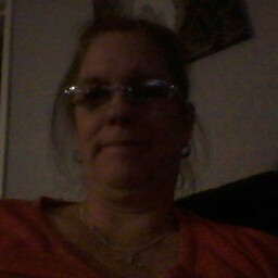 Theresa Button Photo 9