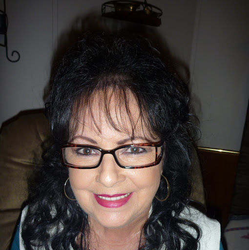 Linda Hester Photo 8