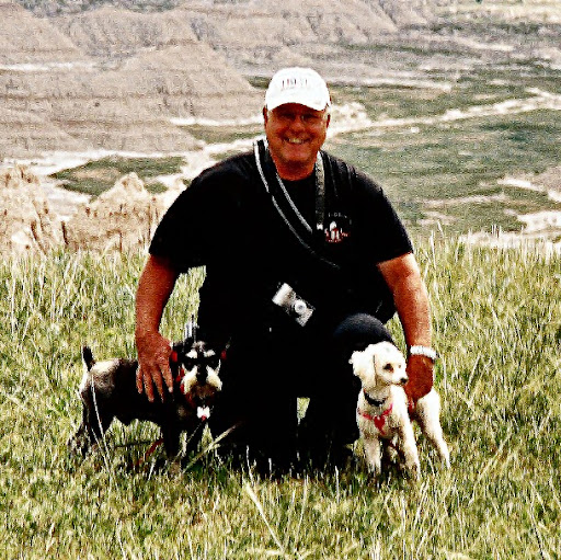Larry Morgan Photo 24