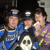 Regan Foster Photo 6