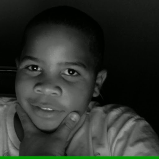 Eric Banks Photo 9