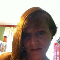 Elizabeth Hubert Photo 24