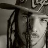 Oscar Ruiz Photo 31