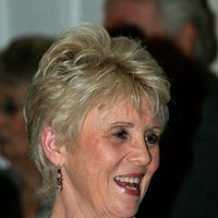 Martha Lewis Photo 35