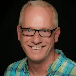 Lee Erickson Photo 7