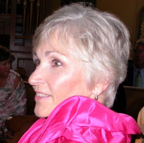 Gail Williams Photo 30