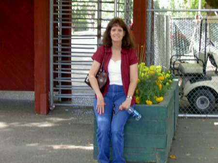 Carol Brooks Photo 13