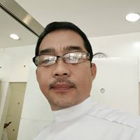 Roger Luna Photo 35
