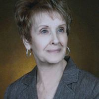 Jane Reynolds Photo 40