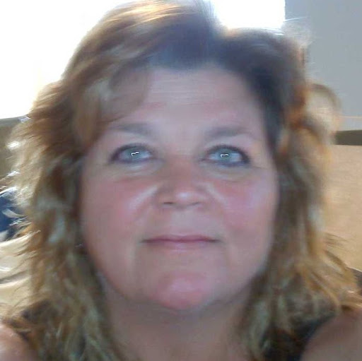 Shelly Snyder Photo 30