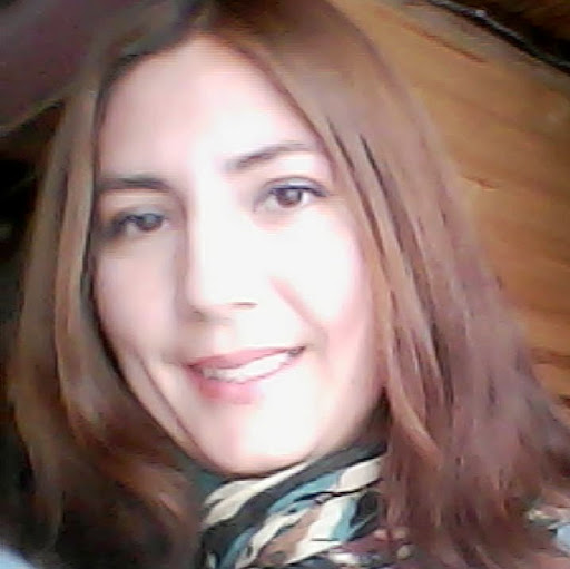 Angela Espinosa Photo 19