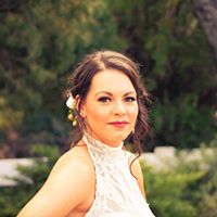 Caitlin Bell Photo 7