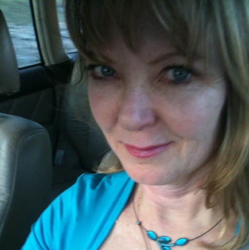 Shelley Hunter Photo 24