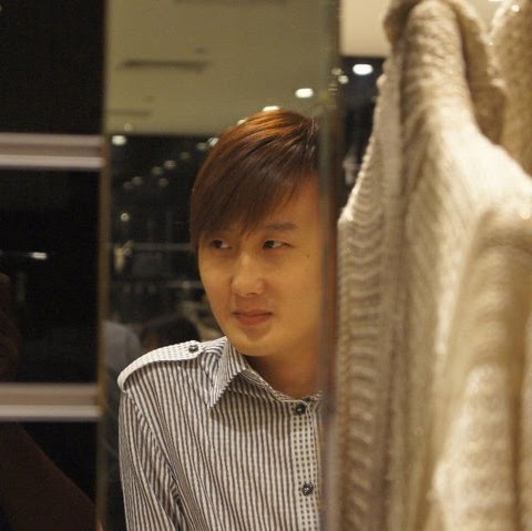 Timothy Low Photo 8