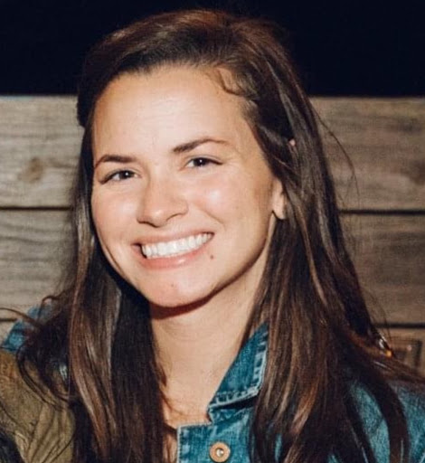 Elizabeth Yarbrough Photo 20