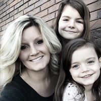 Leah Evers Photo 13