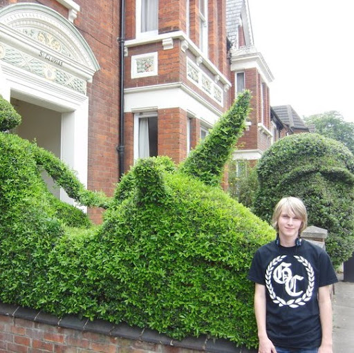 Benjamin Savage Photo 29