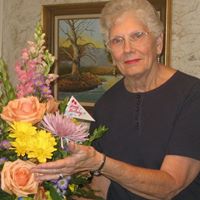Mary Rauch Photo 32