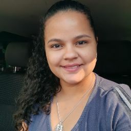 Liz Martinez Photo 14