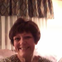 Debbie Castelli Photo 8