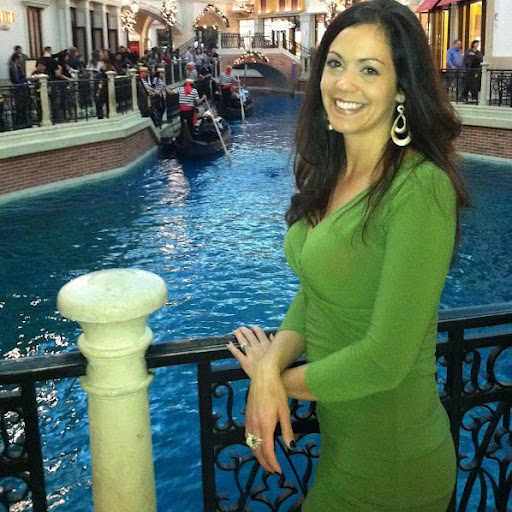 Angela Schreiner Photo 8